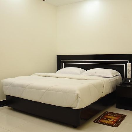 Hotel Elaf International Cox's Bazar Bagian luar foto