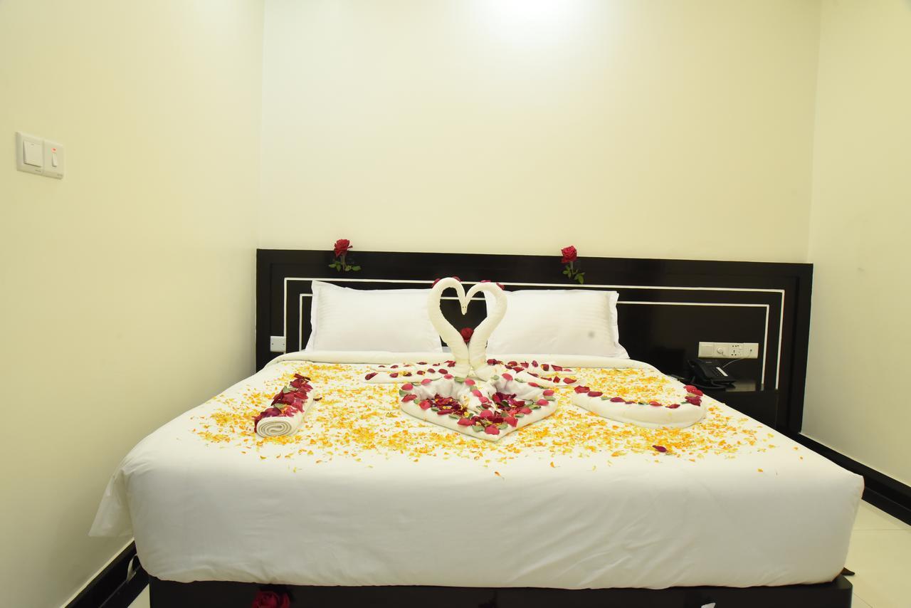 Hotel Elaf International Cox's Bazar Bagian luar foto